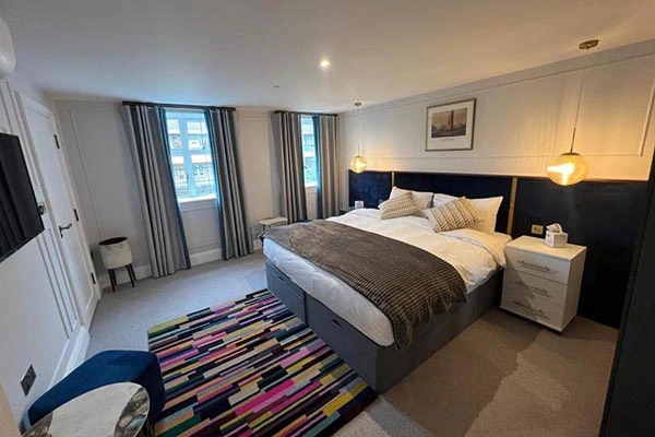 Modern hotel room with cozy ambiance